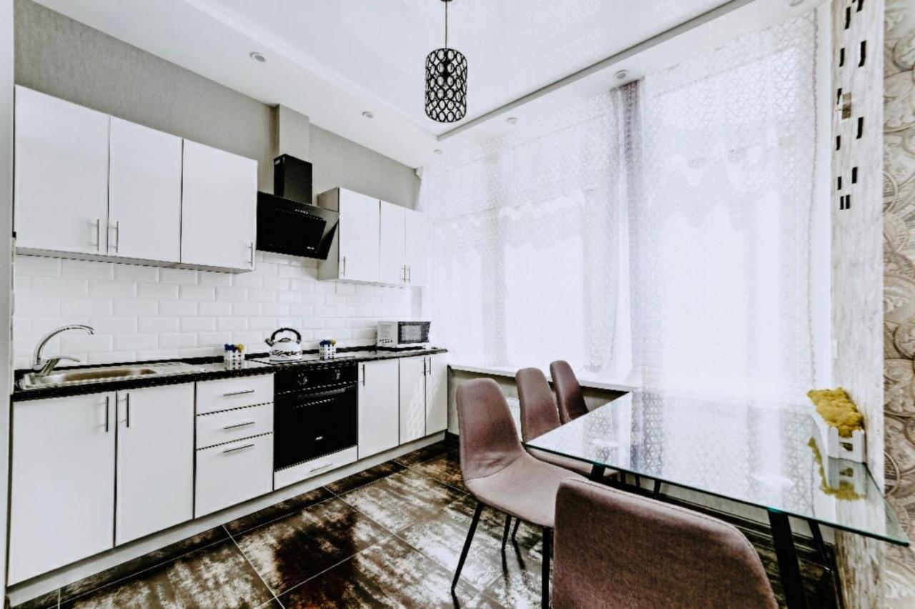 Apartmán Шикарная Квартира В Аркадии!У Моря!32 Жемчужина Kadorr Oděsa Exteriér fotografie